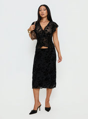 Giuliana Top Leaf Flower Black