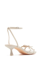 THERAPY Luci Heel Bone Smooth